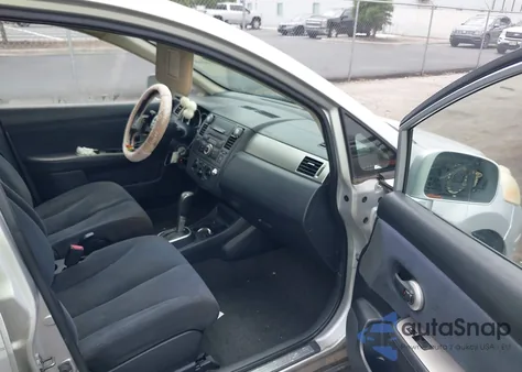 2008 Nissan Versa 1.8S из США, поврежденный, VIN 3N1BC13E28L407624